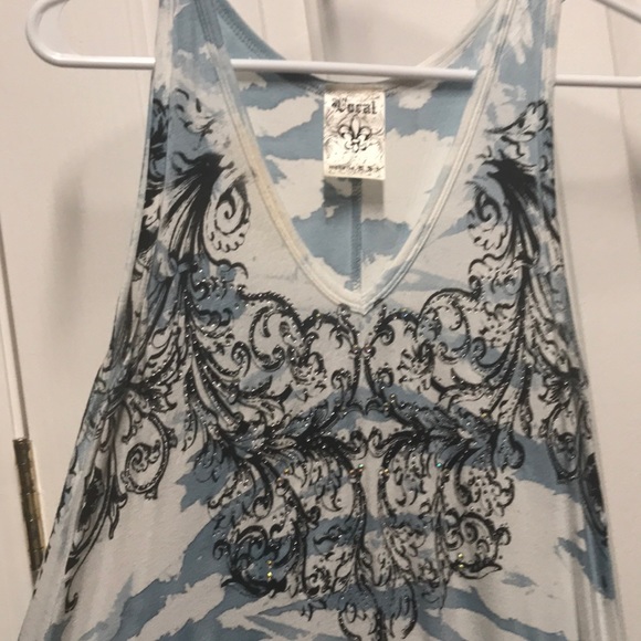 Top - Picture 2 of 2